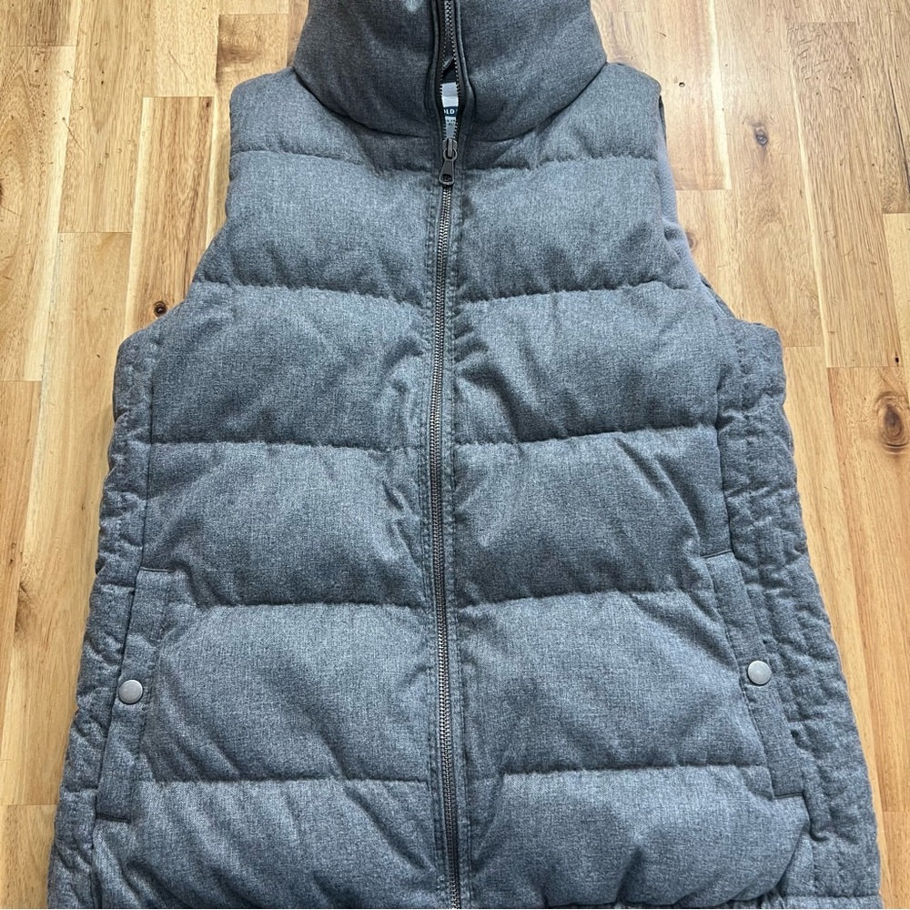 Old Navy Gray Quilted Puffer Vest Women’s Size S